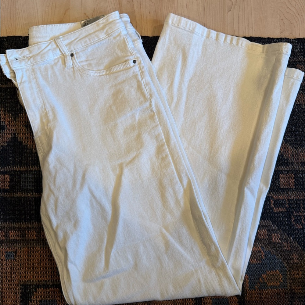 Kut from the Kloth White High Rise Jeans